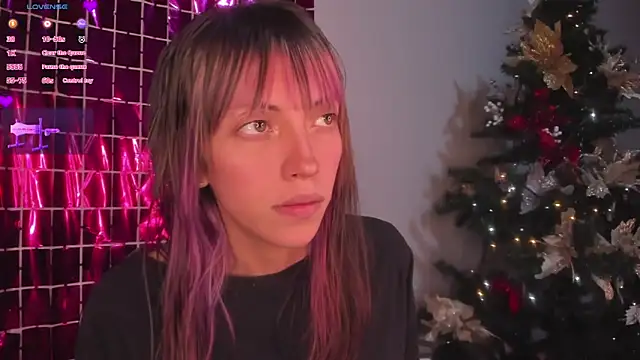 MiaGoth  online show from December 23, 2025, 12:22 am