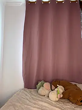 MiaGoth  online show from April 3, 2026, 7:42 pm