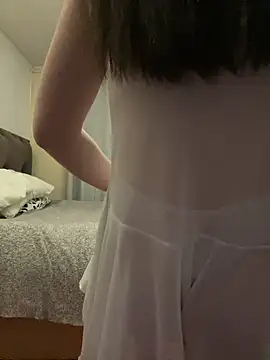 Snapshot of mystik_a chatting on September 25, 2025, 4:18 am mystik a online show from September 25, 2025, 4:18 am