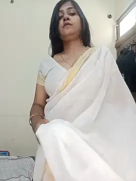 Snapshot of Miss-Riyasingh chatting on May 24, 2026, 5:29 am Miss-Riyasingh online show from May 24, 2026, 5:29 am