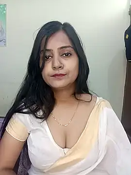 Snapshot of Miss-Riyasingh chatting on May 3, 2026, 4:06 am Miss-Riyasingh online show from May 3, 2026, 4:06 am