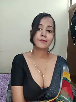 Miss-Riyasingh online show from June 19, 2026, 4:51 am