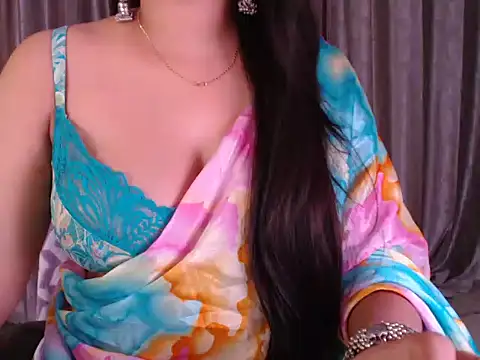 Sexy Myra18 online show from June 3, 2026, 3:29 am