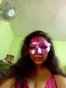 Snapshot of DesiMuffin chatting on January 27, 2025, 2:31 am DesiMuffin online show from January 27, 2025, 2:31 am