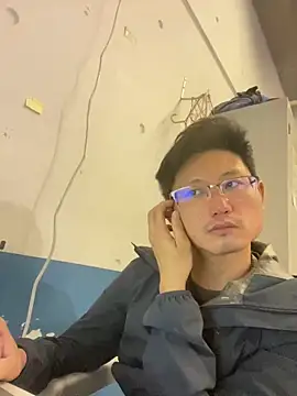 BenBenBom online show from December 14, 2024, 10:34 am