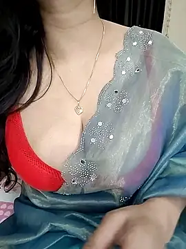 kaamuk shweta online show from December 17, 2025, 10:31 am