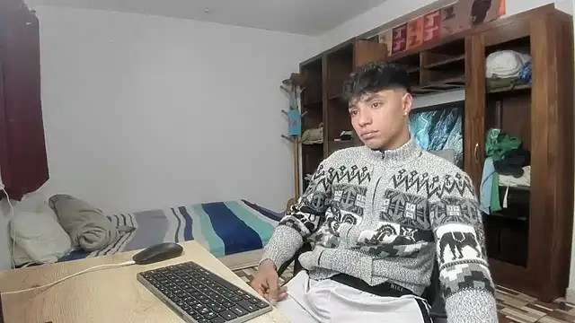 jonmaykolrose online show from December 14, 2025, 8:14 pm