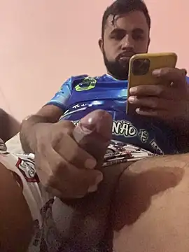 Snapshot of Sheik_z_o chatting on June 6, 2026, 5:34 am Sheik z o online show from June 6, 2026, 5:34 am