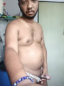 Snapshot of Mmm992170 chatting on June 27, 2026, 6:08 am Mmm992170 online show from June 27, 2026, 6:08 am