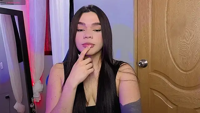 Snapshot of Veronica_111 chatting on July 2, 2026, 4:18 am Veronica 111 online show from July 2, 2026, 4:18 am