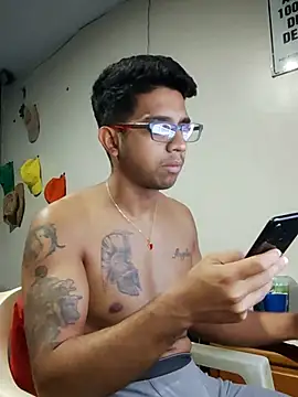 FitGeorge online show from November 9, 2025, 5:11 am