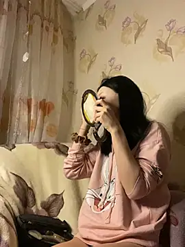Snapshot of Starry_Siren chatting on March 10, 2025, 2:37 pm Starry Siren online show from March 10, 2025, 2:37 pm