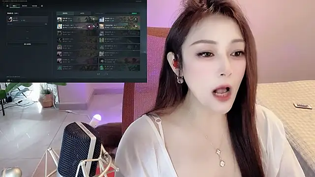 Daisy-77 online show from February 19, 2026, 5:59 am