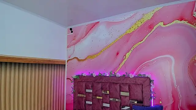 Daisy  rose online show from December 19, 2025, 3:10 am