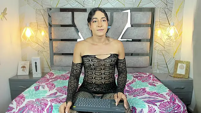 Alison Chan  online show from April 2, 2026, 5:41 pm