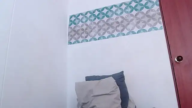 Aria smith01 online show from February 26, 2026, 1:33 pm