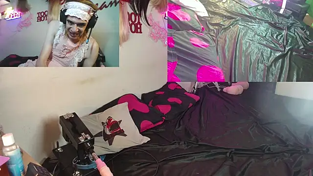 Doggyray44 online show from September 13, 2025, 11:38 pm