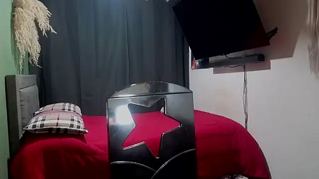 Snapshot of DOMINANT_TEACHER_KAROL chatting on February 10, 2026, 9:47 pm DOMINANT TEACHER KAROL online show from February 10, 2026, 9:47 pm