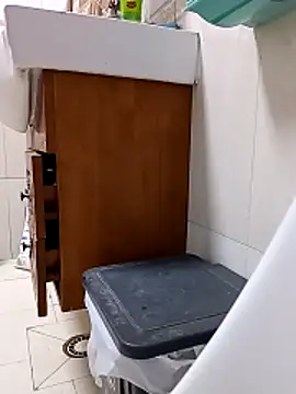 Snapshot of huzi518 chatting on February 20, 2026, 2:19 pm huzi518 online show from February 20, 2026, 2:19 pm