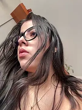 DakotaShelby online show from April 4, 2026, 8:15 pm