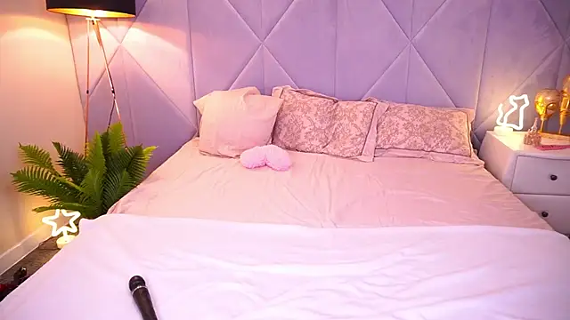 AlexaGreyyy online show from November 7, 2025, 8:46 pm