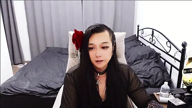 Snapshot of CarlClaus chatting on June 10, 2026, 1:23 pm CarlClaus online show from June 10, 2026, 1:23 pm