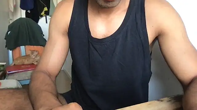 Snapshot of Lucascacaca chatting on July 30, 2026, 2:05 pm Lucascacaca online show from July 30, 2026, 2:05 pm