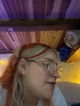 SophiaWeestt99 online show from October 23, 2025, 3:38 am