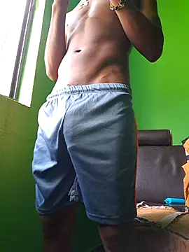 Snapshot of amarijones chatting on October 30, 2025, 1:42 pm amarijones online show from October 30, 2025, 1:42 pm