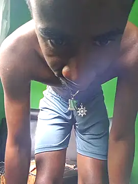 Snapshot of amarijones chatting on November 6, 2025, 2:21 pm amarijones online show from November 6, 2025, 2:21 pm