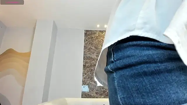 RebeccaHudson online show from January 8, 2026, 6:58 pm