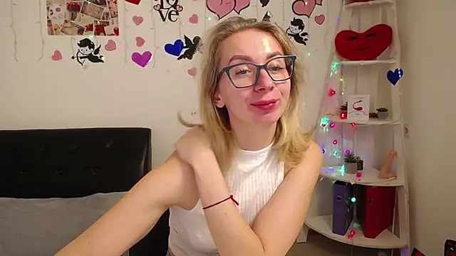 VasilisaSii online show from March 3, 2025, 9:13 am