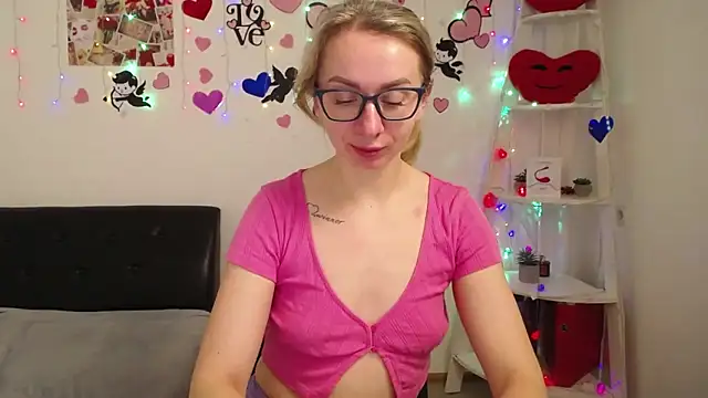 VasilisaSii online show from March 12, 2025, 6:18 am