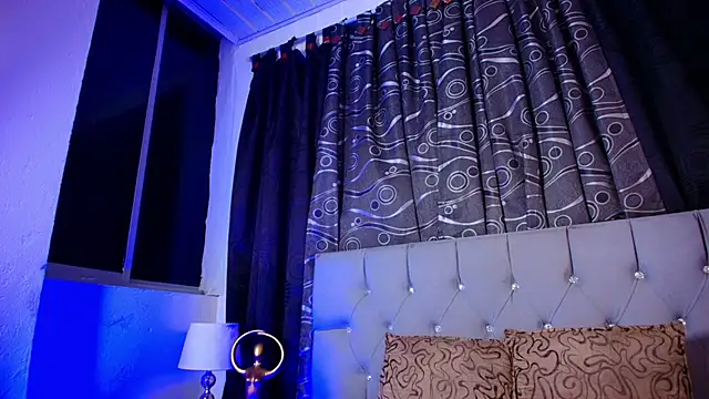 meggan 77 online show from October 24, 2025, 4:33 am