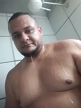 DitchingThrottle online show from November 28, 2025, 3:34 pm