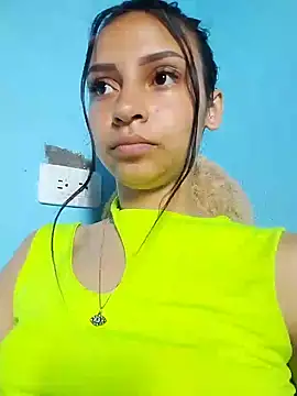 emma ambar online show from February 2, 2025, 7:46 pm