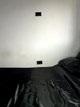 Snapshot of _PhillipBrown chatting on September 16, 2025, 11:44 am PhillipBrown online show from September 16, 2025, 11:44 am