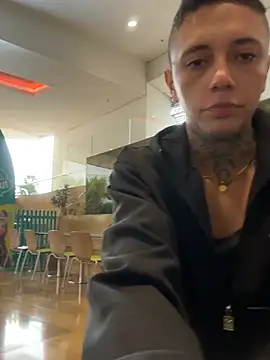 Snapshot of _PhillipBrown chatting on February 26, 2025, 1:22 pm PhillipBrown online show from February 26, 2025, 1:22 pm