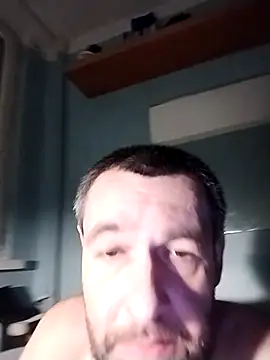 Andrzej-M online show from December 5, 2025, 8:06 pm