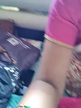 anuradha1432 online show from January 6, 2026, 9:02 am