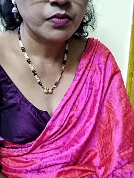 anuradha1432 online show from December 15, 2025, 10:32 am