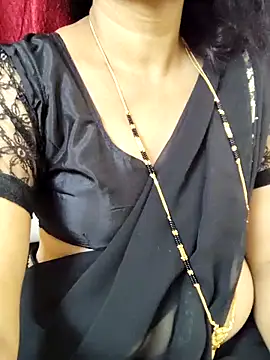 anuradha1432 online show from November 18, 2025, 9:23 am