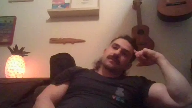 Mclozzz online show from February 8, 2026, 9:01 pm