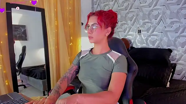 Sophiee Hill online show from October 29, 2025, 10:31 pm