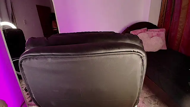 666hotline online show from April 7, 2026, 2:35 am