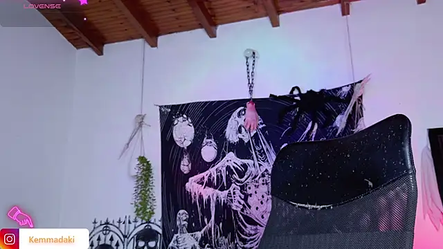 kemmadakii online show from October 22, 2025, 8:30 pm