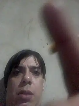 Snapshot of miaparcel chatting on January 11, 2026, 2:40 am miaparcel online show from January 11, 2026, 2:40 am