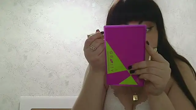 Snapshot of StarandMoon chatting on December 4, 2025, 8:30 pm StarandMoon online show from December 4, 2025, 8:30 pm