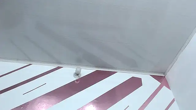 Snapshot of Kitten_Hot_ chatting on February 24, 2026, 9:21 am Kitten Hot online show from February 24, 2026, 9:21 am