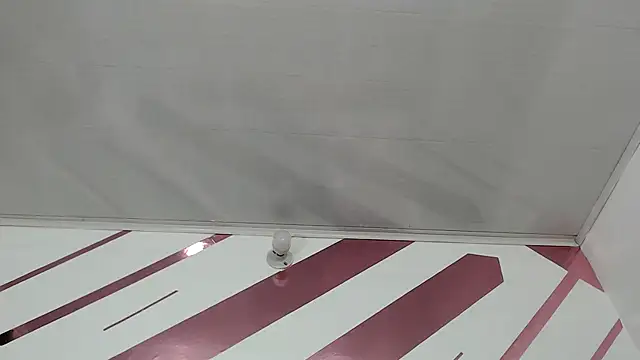 Snapshot of Kitten_Hot_ chatting on February 13, 2026, 3:06 am Kitten Hot online show from February 13, 2026, 3:06 am